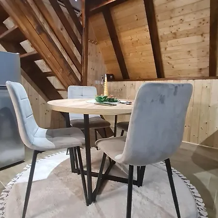 A Frame Svetosavska Bajka * Lisice